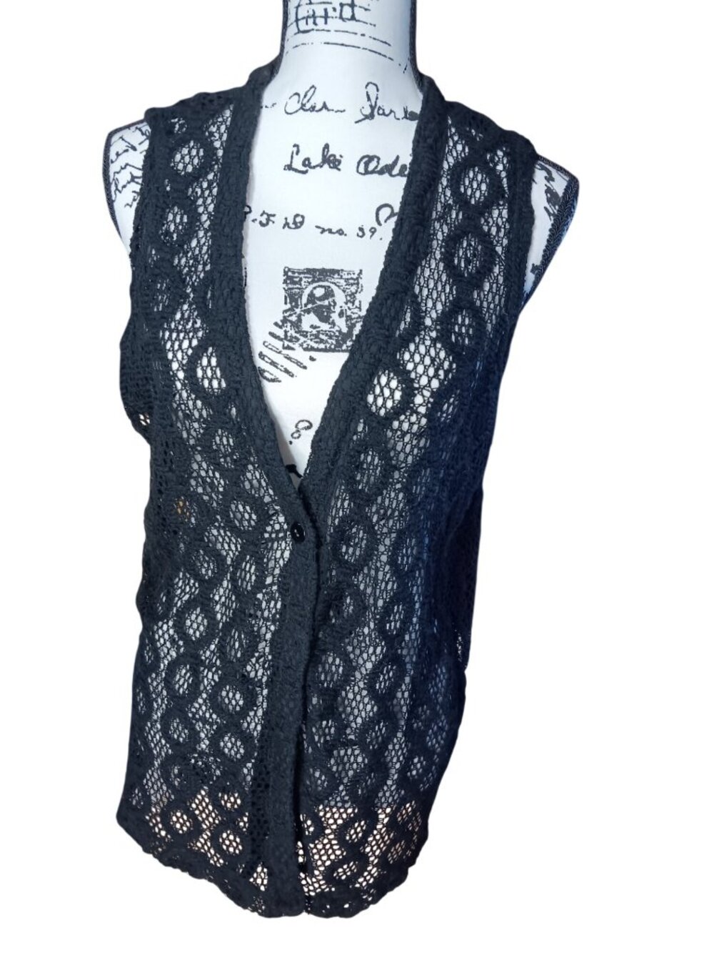 Vintage Croquet Club Women's Black Open Knit Button-Up Sleeveless Vest - Size M